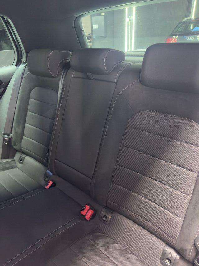 Volkswagen Golf R310 (2018)