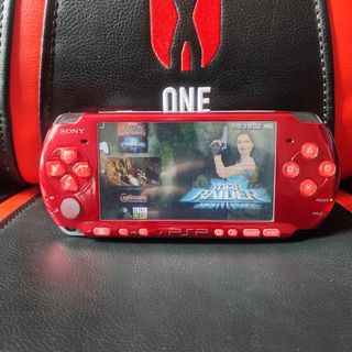 PSP Slim Roja + 50 Juegos