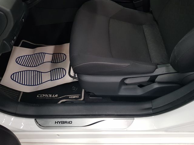 Toyota Corolla 1.8 125H ACTIVE E-CVT