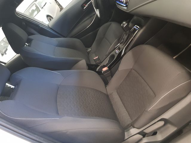 Toyota Corolla 1.8 125H ACTIVE E-CVT