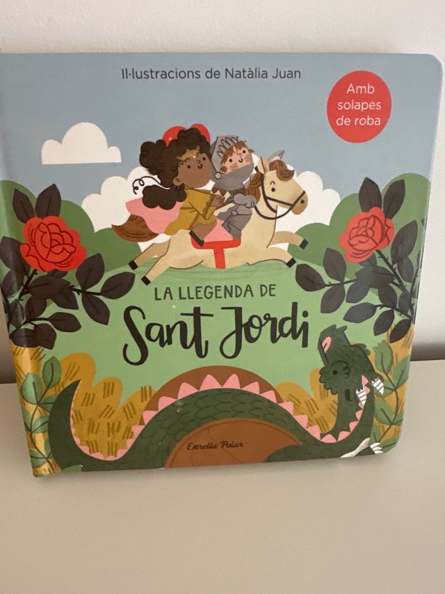 La llegenda de Sant Jordi amb solapes de roba