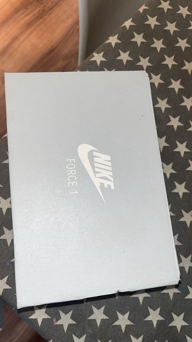 Air force 1 negra talla 21