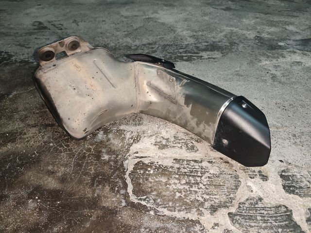 Escape BMW F900R - Original