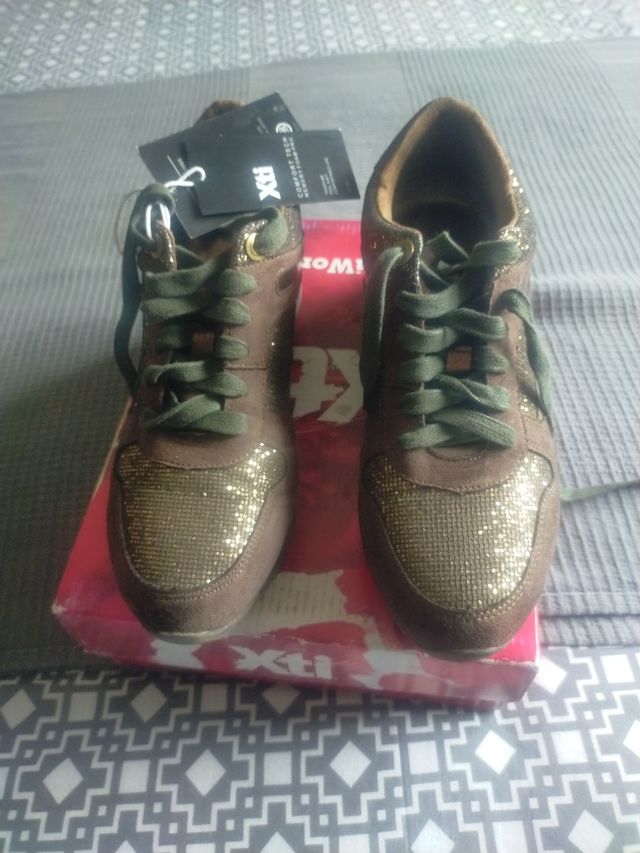 SPORT CON ZEPPA ABBOTTONATA XTI