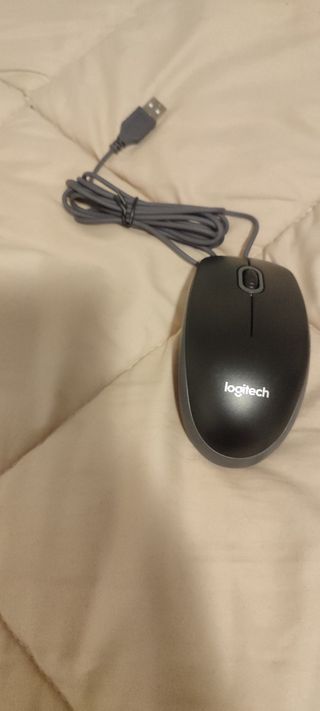 Teclado y ratón con cable