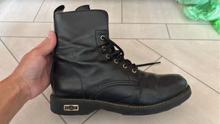Anfibi Cult neri