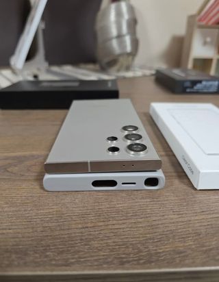 ¡COMO NUEVO! samsung Galaxy S24 Ultra - Beige