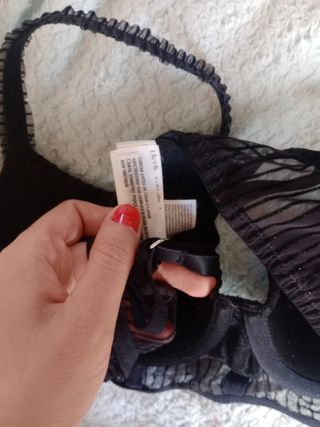 Sujetador negro nuevo