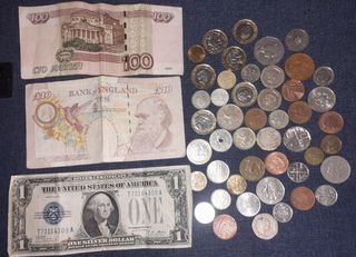 Monedas y billetes: colección extranjera
