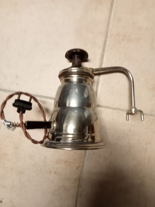 Cafetera Eléctrica Antigua .Decoración. Baquelita.