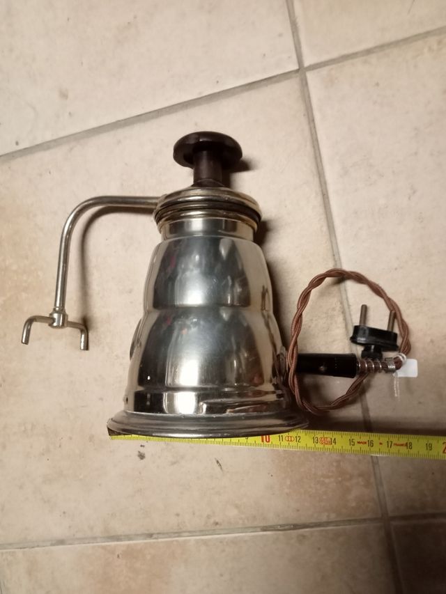 Cafetera Eléctrica Antigua .Decoración. Baquelita.