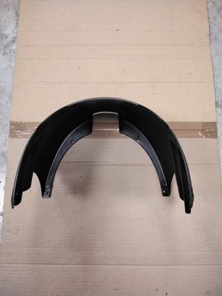 Tapa batería Aprilia Sonic negra