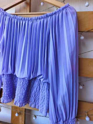 Blusa lila - hombros caídos