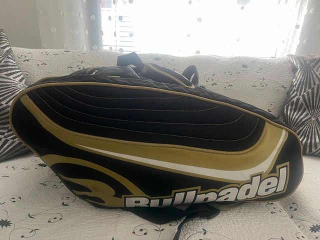 Paletero Bullpadel