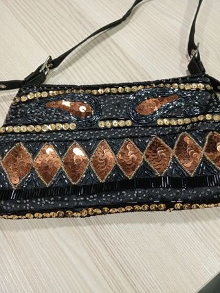 Bolso negro lentejuelas fiesta