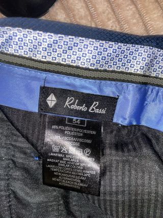 Traje nuevo azul marino Roberto Bassi