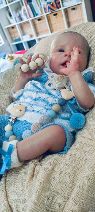 Precioso bebé reborn Nico