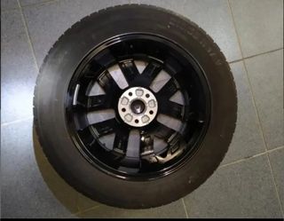 1  / UNA LLANTA NIVELLES - VOLKSWAGEN PASSAT 