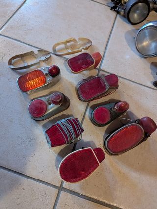 Lotto 8 fari fanali posteriori catarifrangenti