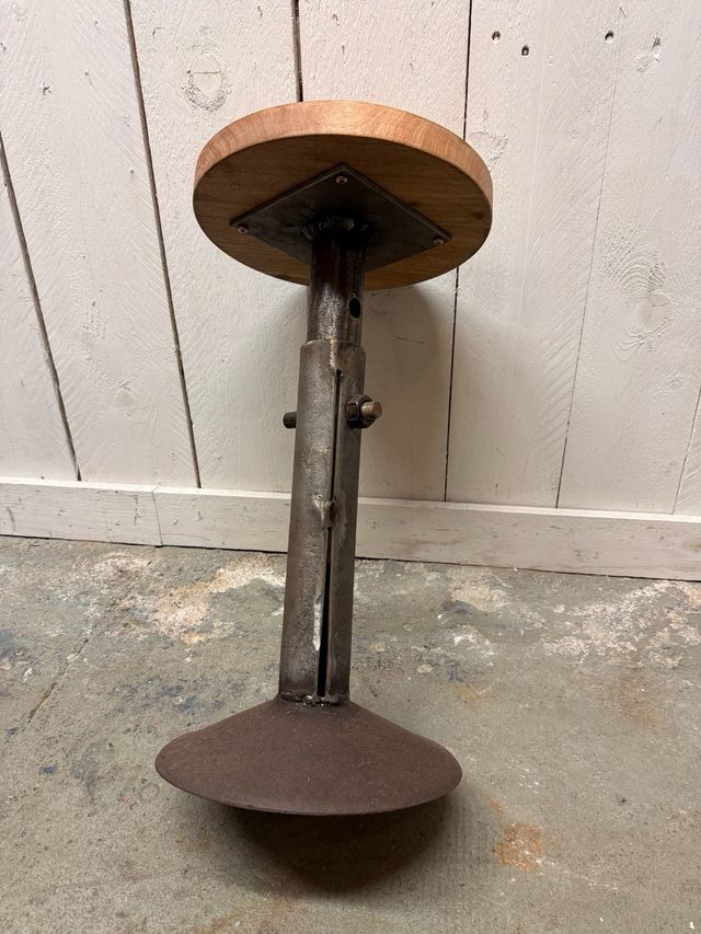 Bancos Industriais de Madeira & Metal