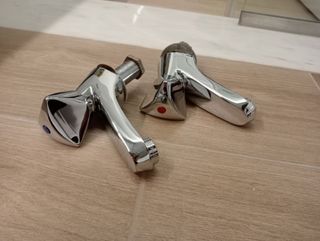 Torneira de lavatório