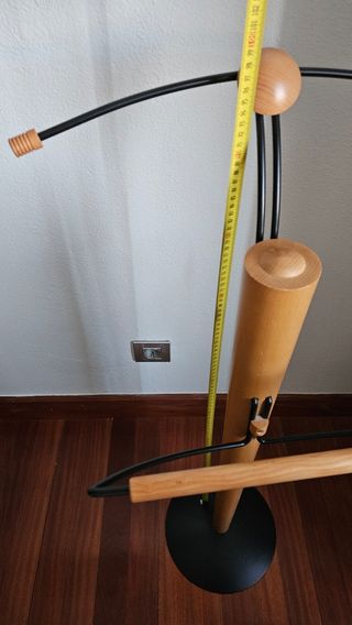 GALÁN COLGADOR PARA ROPA