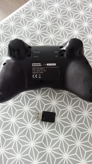 Mando HORI PS4 (PlayStation 4) inalámbrico