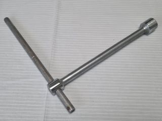 Chiave a T Usag Vanadium Extra N 275 esagonale 23