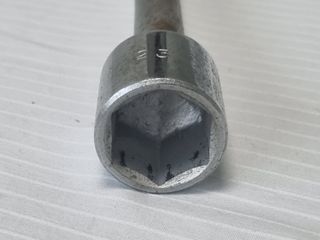 Chiave a T Usag Vanadium Extra N 275 esagonale 23
