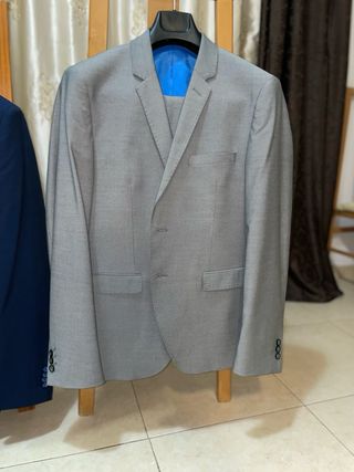 Traje gris marino Roberto Bassi talla 54