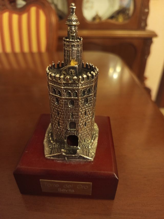 Torre del Oro Sevilla - Figura Decorativa