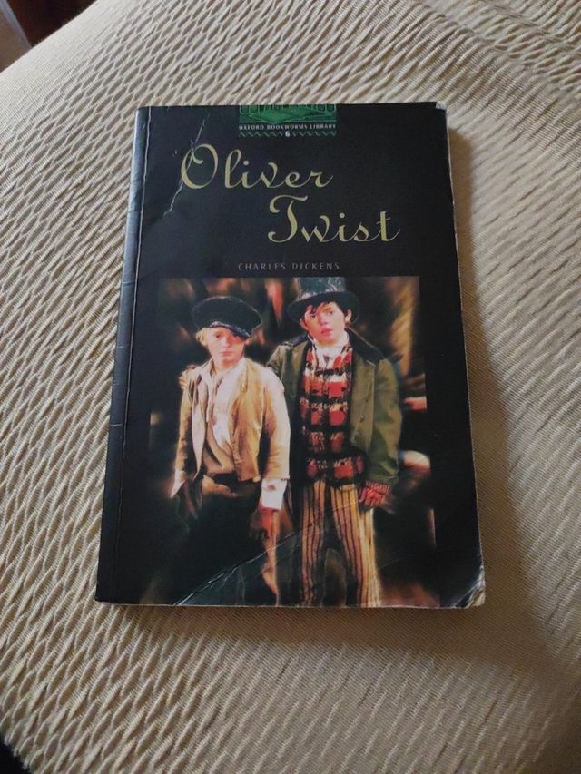 OBWL6: Oliver Twist: Level 6: 2,500 Word Vocabu...