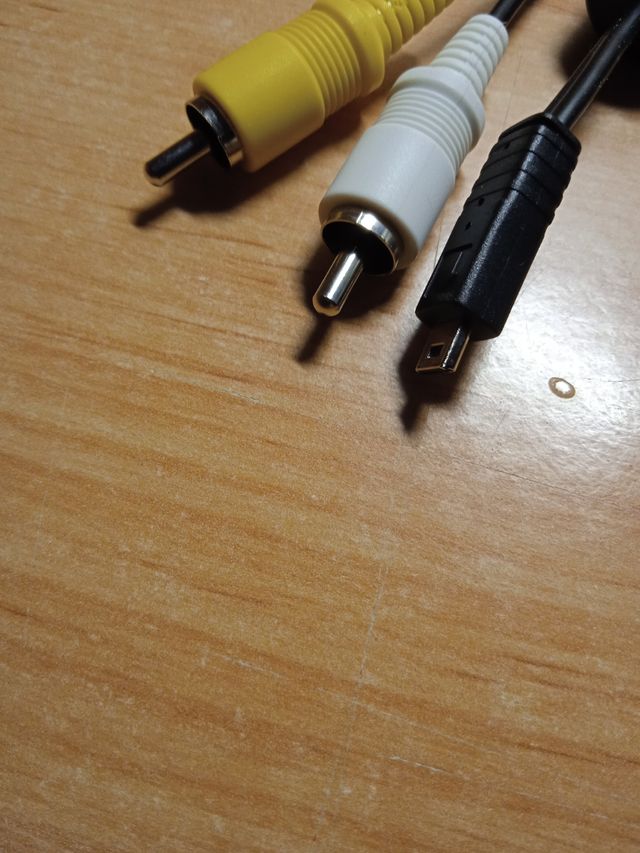 Cargador Nikon EH-68P