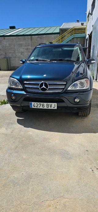Mercedes-Benz ML 400 2001