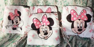 Edredón cuna Minnie Mouse