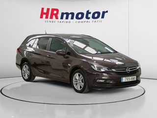 Opel Astra Sports Tourer Business S&S