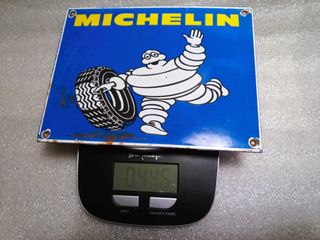 Cartel Michelín.