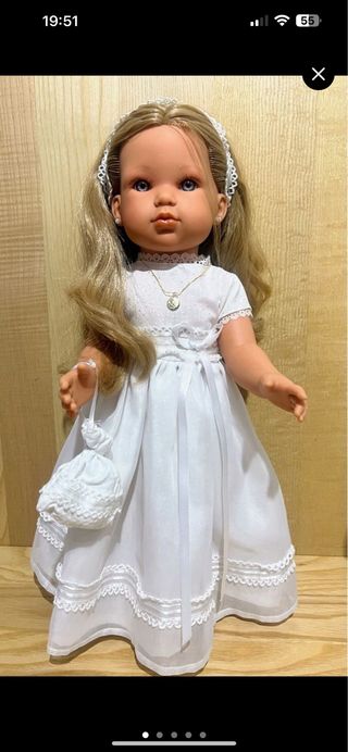 Muñeca “Bella” de Antonio Juan con cambio de ropa 