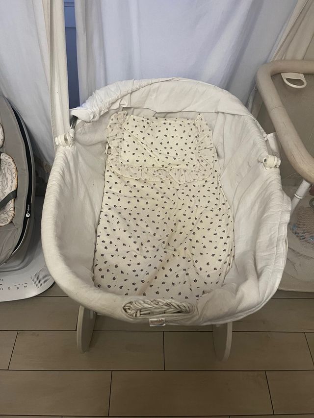 Culla vimini vintage bianca