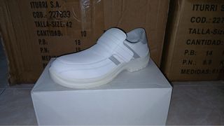Zapatos de seguridad blancos