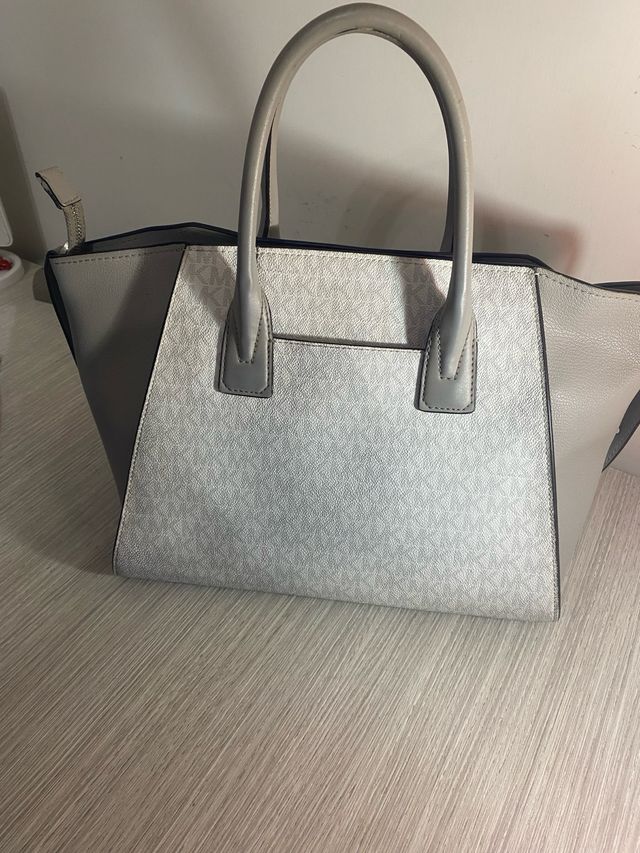 Borsa Michael Kors grigia hardware argento