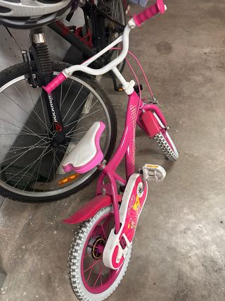 Bicicleta niña Pin y Pon