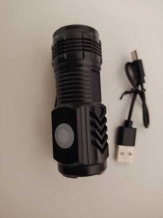 Mini torcia LED tascabile