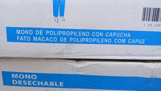 Mono desechable azul