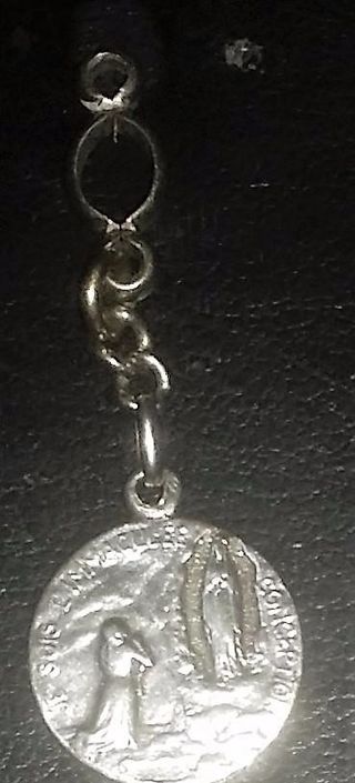 3 MEDALLITAS PLATA DE VIRGEN DE LOURDES Y PIO XI