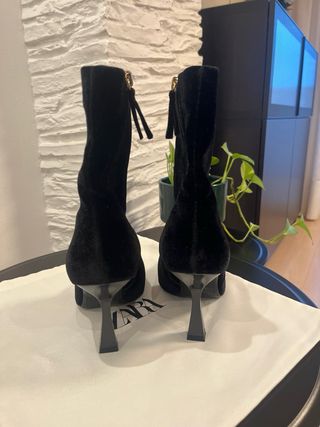 Botines tacón negros
