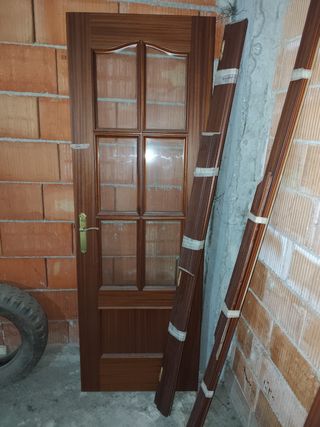 Puerta de madera