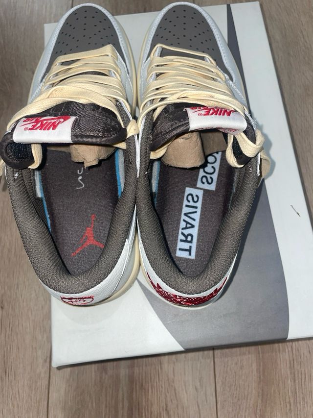 Nike Air Jordan 1 Low - Marrón-Blanco