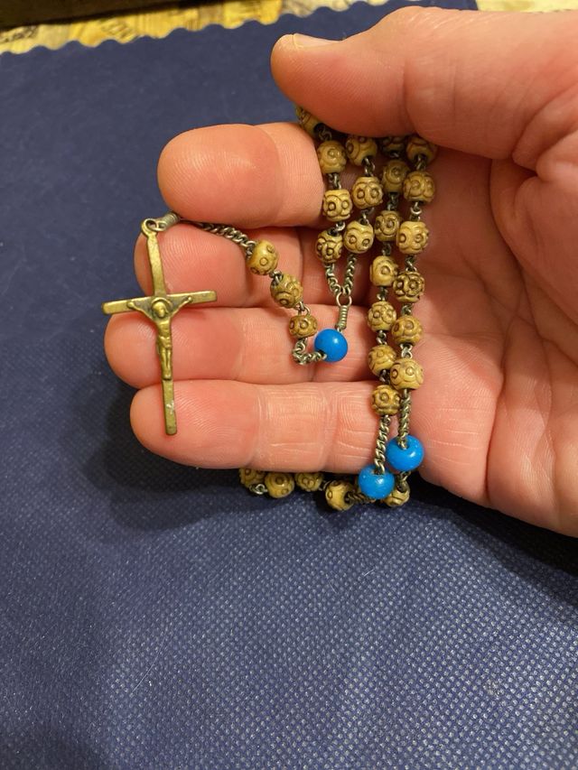 Rosario antico in osso - azzurro