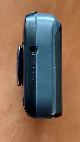 Walkman con radio Aiwa TA253.